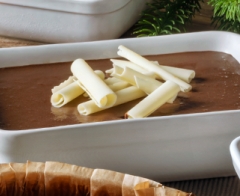 Mousse de Chocolate com Lascas de Chocolate Branco